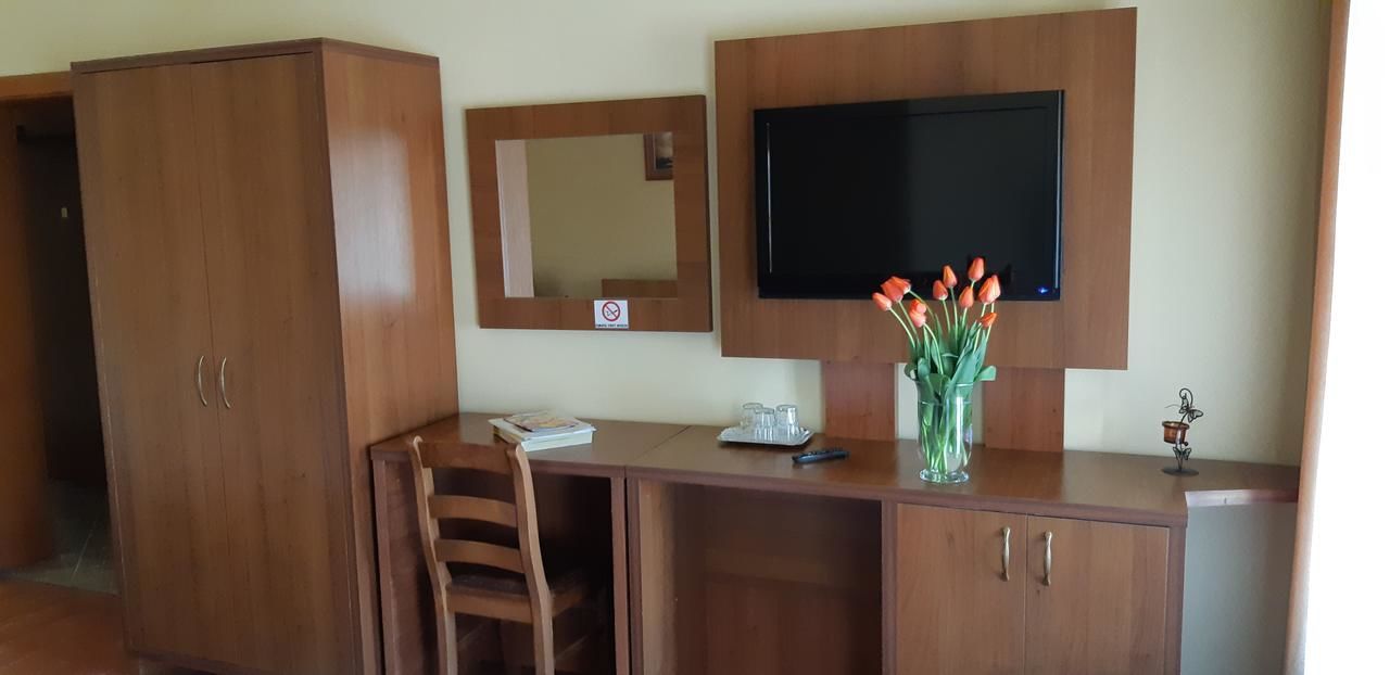 Отели типа «постель и завтрак» Pensiunea Normandia Тимишоара-35